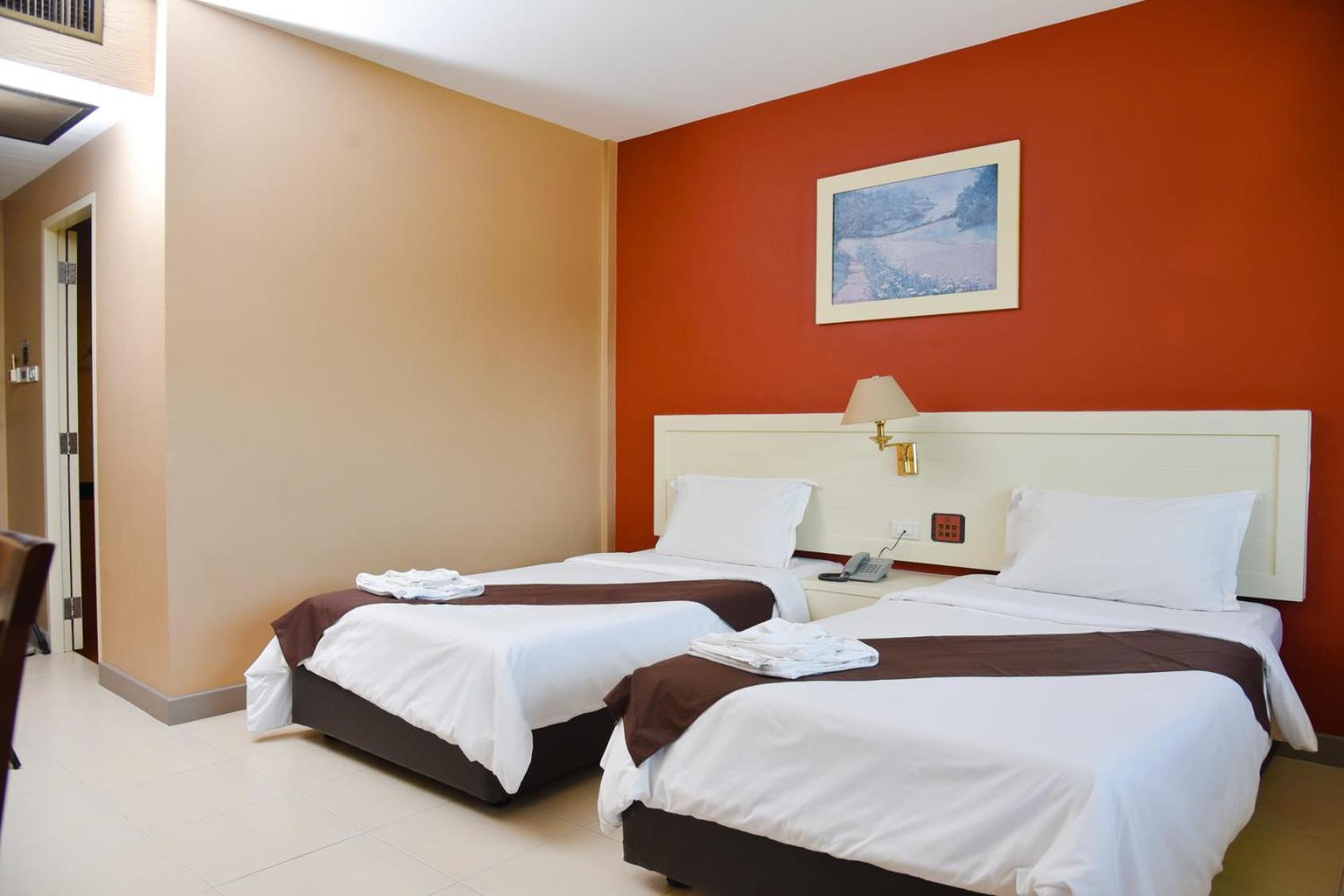 סוראט תאני Nipa Garden Hotel מראה חיצוני תמונה
