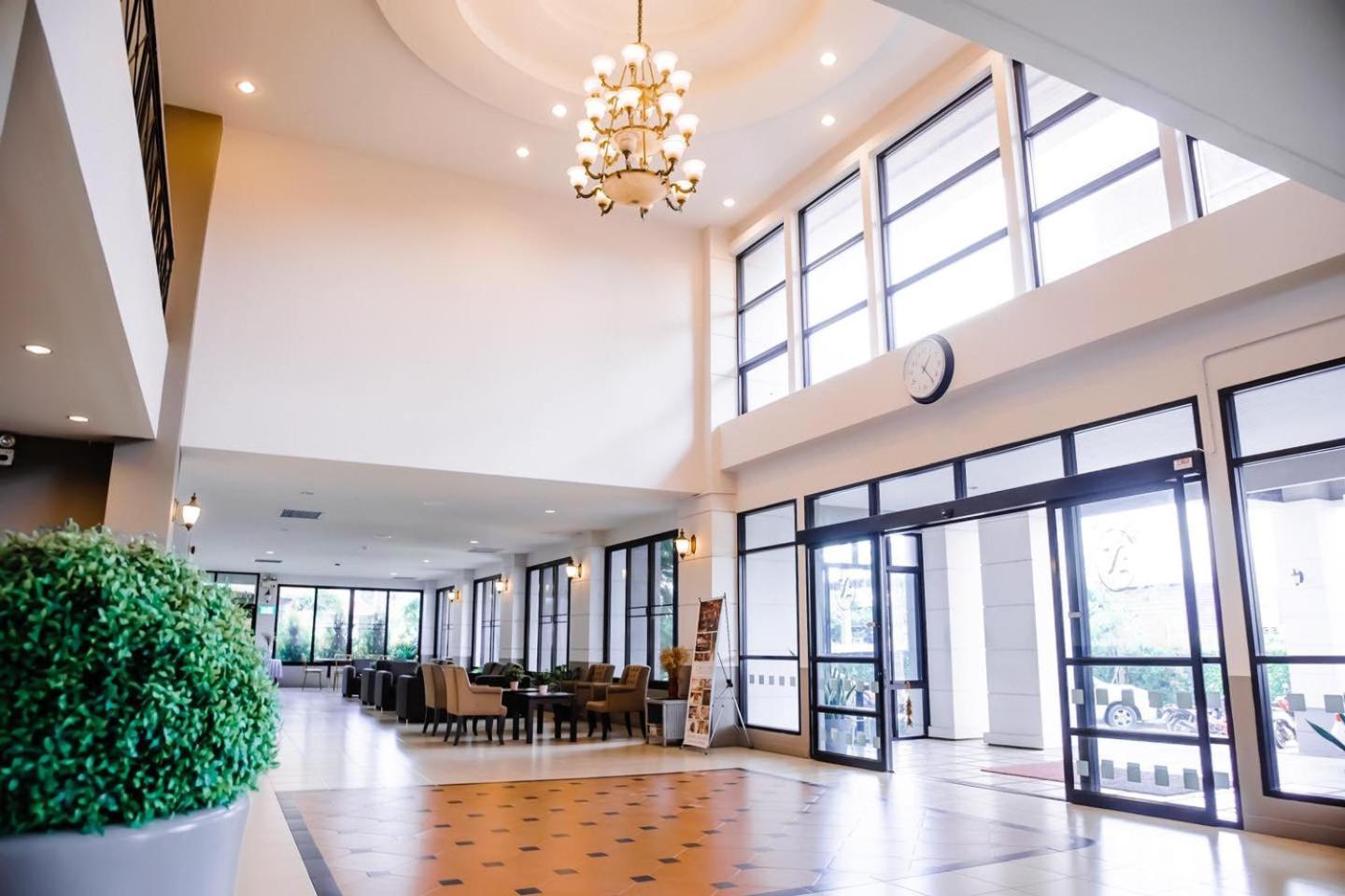 סוראט תאני Nipa Garden Hotel מראה חיצוני תמונה
